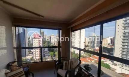 Apartamento com 3 Quartos e 2 banheiros à Venda, 96 m² por R$ 800.000