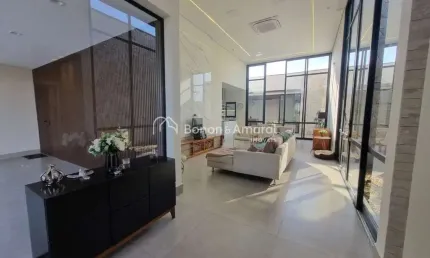 Casa a venda com 3 suítes em Jardim Ypê, Paulínia - SP