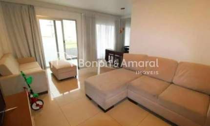 Apartamento com 3 Quartos e 3 banheiros à Venda, 130 m² por R$ 620.000