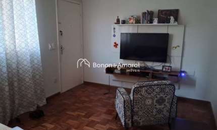 Apartamento com 2 Quartos e 2 banheiros à Venda, 70 m² por R$ 350.000