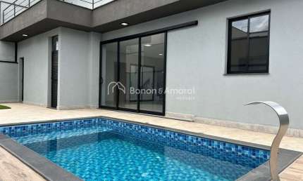 Casa à venda no Condomínio Residencial Vila do Sol em Valinhos.
