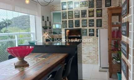 Apartamento com 3 suítes com sacada gourmet na Praia da Enseada, Guarujá