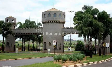Terreno à venda no Condomínio La Dolce Vita, Jardim Ypê, em Paulínia-SP.