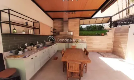 Casa Aconchegante à Venda em Condomínio Fechado em Campinas