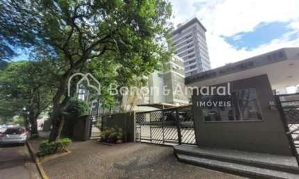 Apartamento à venda com 3 quartos, sendo 1 suite, 2 banheiros, sala ampla, cozinha planejada e lavanderia
