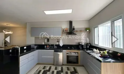Sobrado à venda com 3 quartos e 1 suíte por R$ 1 M no Santa Claudina em Vinhedo/SP