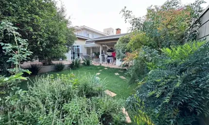 Casa térrea à venda com 3 quartos ( suítes) no Condomínio Figueira Branca, Betel