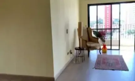 Apartamento a venda no campo belo de 3 dormitórios, suíte, 1 vaga, próximo ao comércio em geral.