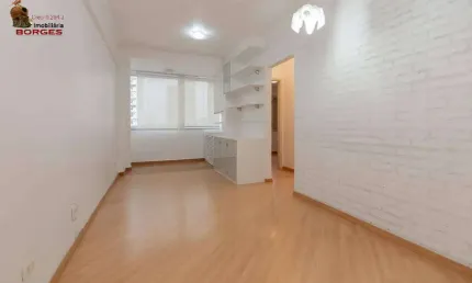 APARTAMENTO PARA VENDA ANDAR ALTO - CAMPO BELO TOTALMENTE REFORMADO.