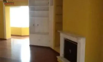 Super amplo, pronto para morar, com varanda, 4 dorm, 2 suítes, 4 vagas