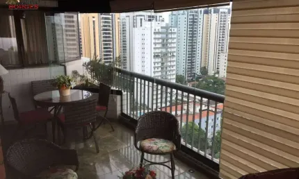 Moema super aconchegante, edifício em tijolinho aparente, lindo!!!!