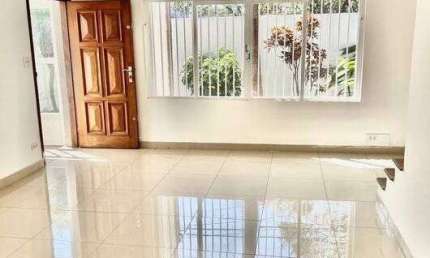 Casa com 4 quartos à venda na Rua Morais de Barros, Campo Belo, São Paulo