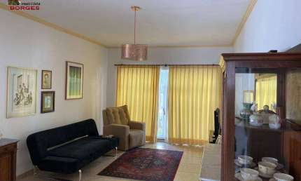 CASA TÉRREA COM ÁREA DE 300M² - NA MELHOR LOCALIZAÇÃO DO BROOKLIN.