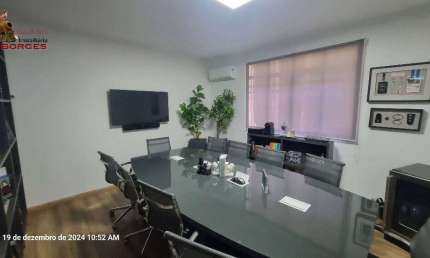 SOBRADO COMERCIAL - R. LUISIANIA PARA LOCAÇÃO NO BROOKLIN.