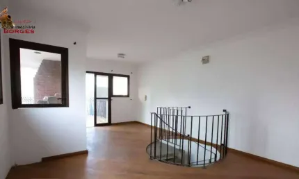 Cobertura duplex em moema, tenha a sensação de estar morando em uma casa!!!