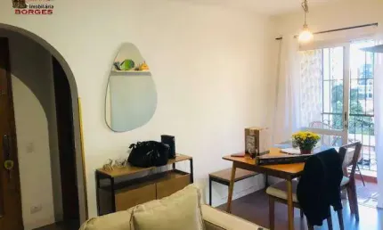 Vila olímpia com terraço, vaga demarcada e uma localização invejável!!