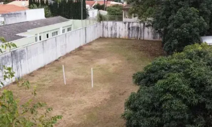 Maravilhoso terreno com 1000m2-local nobre-varias utilizações-unico