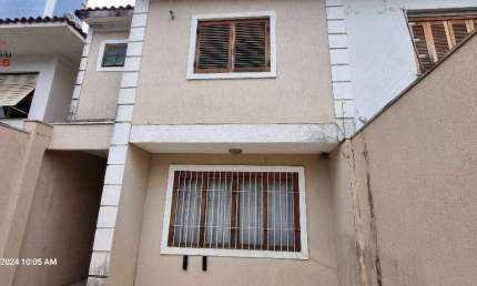 CHARMOSO SOBRADO BROOKLIN  - 2 SUÍTES 2 GARAGENS - PARA VENDA/lLOCAÇÃO..