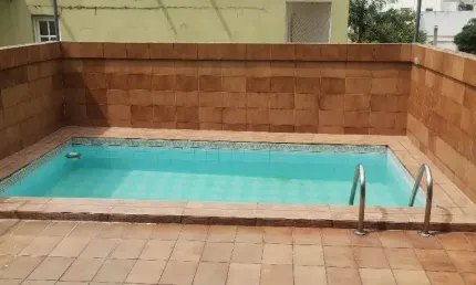 Casa com 3 quartos para alugar na Rua Safira, Aclimação, São Paulo