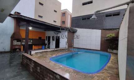 Casa para Locação em Praia Grande, Aviação, 3 dormitórios, 1 suíte, 3 banheiros, 4 vagas