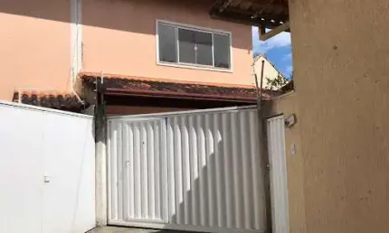 Casa com 2 dormitórios à venda, 86 m² por R$ 320.000,00 - Jardim Marileia - Rio das Ostras/RJ