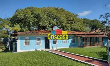 Casa comercial com 9 salas para alugar na Rua Jandira Morais Pimentel, 86, Centro, Rio das Ostras