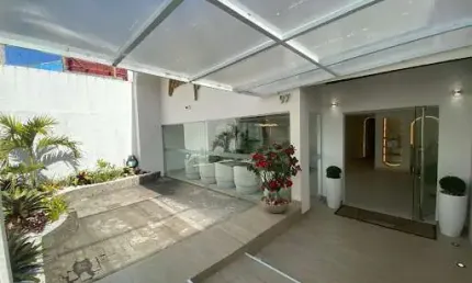 Sala comercial com 1 sala para alugar na Rua José Aguiar Franco, 97, Costa do Sol, Macaé