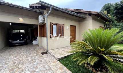 Casa com 3 quartos à venda no Primavera, Novo Hamburgo  por R$ 550.000