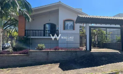 Casa com 3 quartos à venda no Primavera, Novo Hamburgo  por R$ 1.100.000