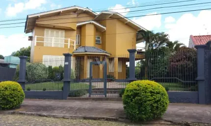 Casa com 4 quartos à venda no Rio Branco, São Leopoldo  por R$ 1.500.000