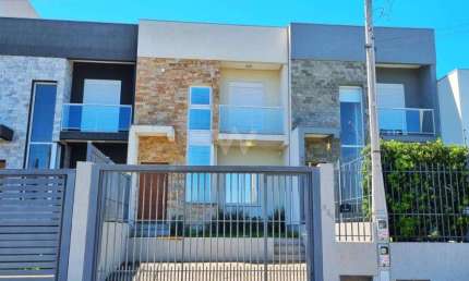 Casa com 3 quartos à venda no Imigrante Norte, Campo Bom  por R$ 590.000