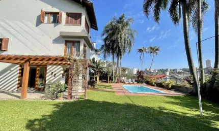 Casa com 3 quartos à venda na Rua Ilmo Alfredo Pletsch, --, Jardim Mauá, Novo Hamburgo por R$ 1.680.000