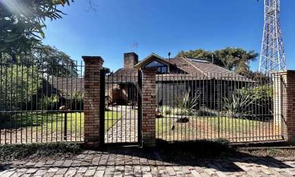 Casa com 4 quartos à venda no Lomba Grande, Novo Hamburgo  por R$ 2.500.000