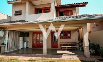 Casa com 3 quartos à venda no Canudos, Novo Hamburgo  por R$ 950.000