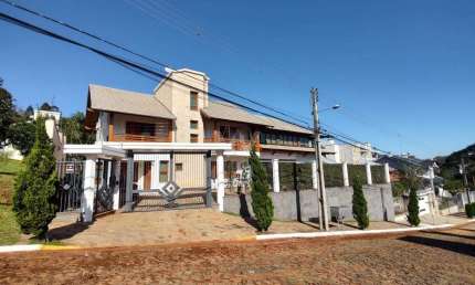 Casa com 3 quartos à venda no União, Estância Velha  por R$ 1.690.000