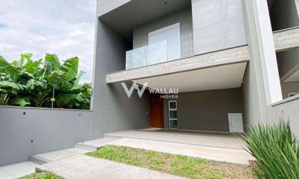 Casa com 3 quartos à venda no Jardim Mauá, Novo Hamburgo  por R$ 795.000