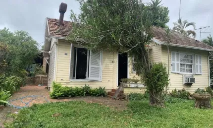 Casa com 3 quartos à venda na Rua Alberto Dresbach, --, Vila Nova, Novo Hamburgo por R$ 450.000
