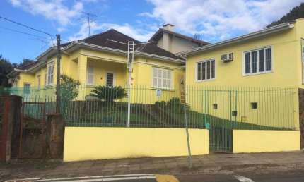 Casa comercial com 2 salas à venda na Vila Nova, Novo Hamburgo  por R$ 420.000