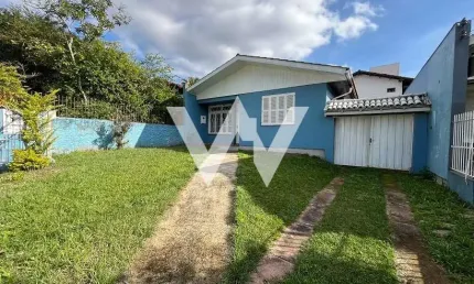 Casa com 2 quartos para alugar no Pátria Nova, Novo Hamburgo  por R$ 2.950