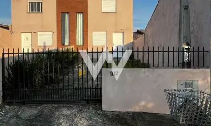 Casa com 2 quartos para alugar na rua alfredo schneider, --, santo andré, são leopoldo por r$ 1.700