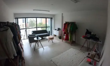 Sala comercial para venda no bairro centro cívico em curitiba, edifício palladion, edifício espelhado no centro cívico,