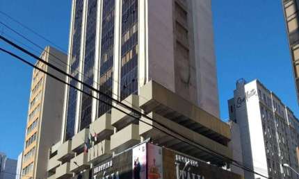 Excelente localização Loja Shopping Italia Piso Veneza Mezanino Banheiro próprio