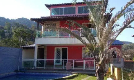 Casa com 4 dormitórios à venda, 360 m² por R$ 850.000,00 - Itaipu - Niterói/RJ
