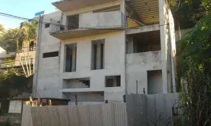 Casa com 4 dormitórios à venda, 177 m² por R$ 375.000,00 - Maravista - Niterói/RJ