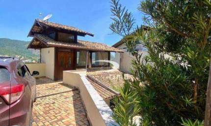 Casa com 4 dormitórios à venda, 300 m² por R$ 890.000,00 - Itaipu - Niterói/RJ