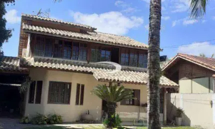Casa com 5 dormitórios à venda, 280 m² por R$ 900.000,00 - Maravista - Niterói/RJ