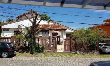 Casa com 7 dormitórios à venda, 410 m² por R$ 1.470.000,00 - Camboinhas - Niterói/RJ