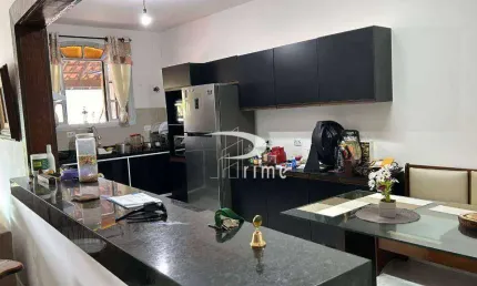 Casa com 3 dormitórios à venda, 250 m² por R$ 1.200.000,00 - Itaipu - Niterói/RJ
