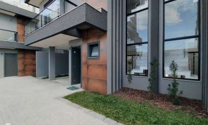 Casa em condomínio fechado com 3 quartos à venda na Rua Evaristo da Veiga, 2317, Boqueirão, Curitiba por R$ 839.000