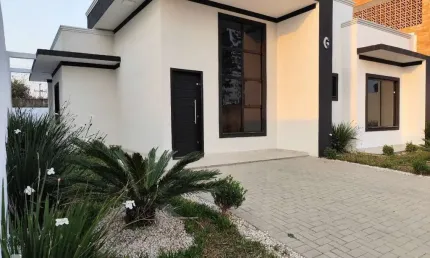 Casa com 3 quartos à venda na Avenida Paraná, 4301, Estados, Fazenda Rio Grande por R$ 460.000